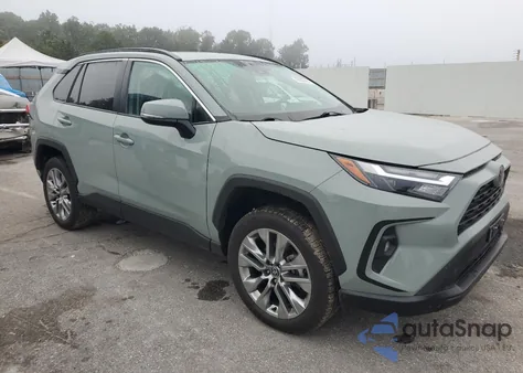 2023 Toyota Rav4 Xle Premium z USA, uszkodzony, nr VIN 2T3A1RFV8PW385676